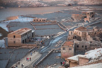 В Испании из-за засухи «всплыла» затопленная деревня (ВИДЕО)